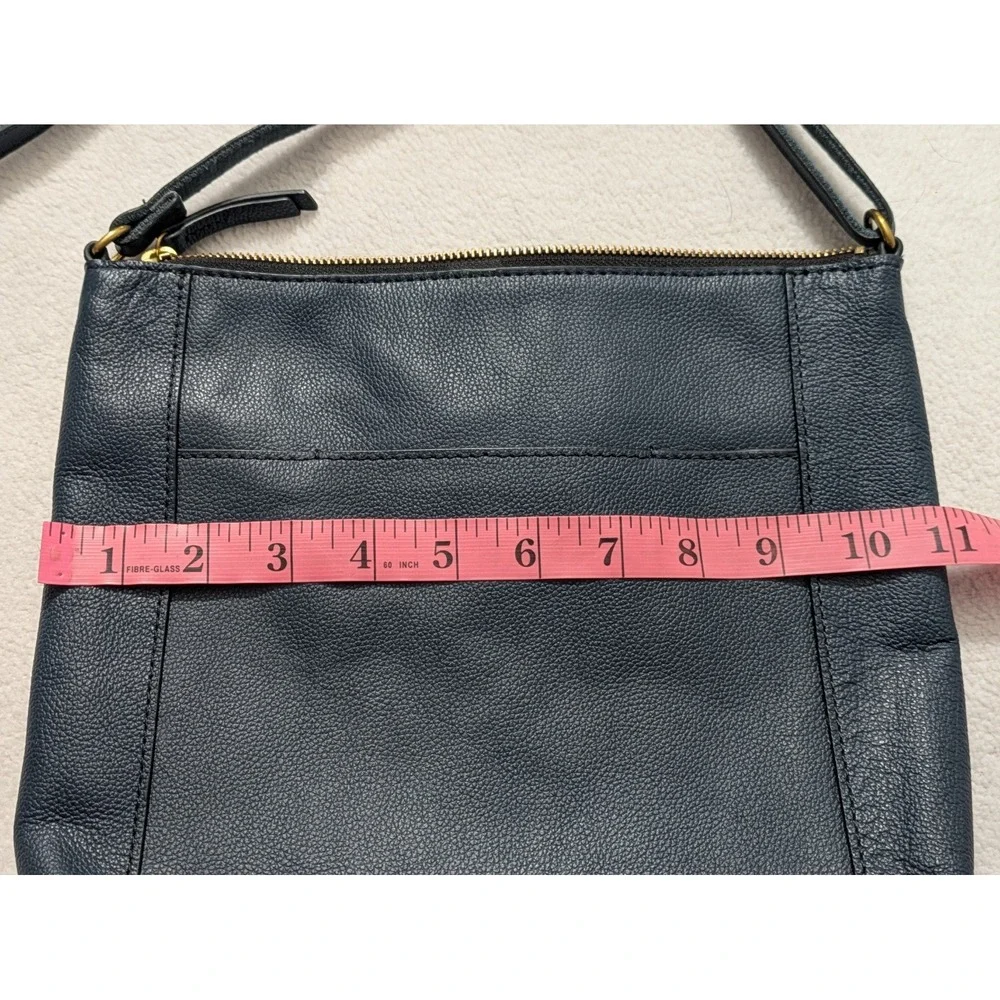 Fossil Navy Blue Leather Purse  Crossbody- Gold Toned Hardware-Square